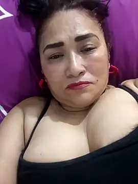 linda luna29 online show from September 2025 07:10:02 AM