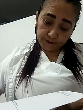 linda luna29 online show from November 2025 11:25:01 PM