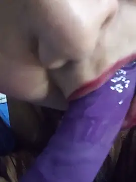 Snapshot of linda_luna29 chatting on June 2026 09:55:02 AM linda luna29 online show from June 2026 09:55:02 AM