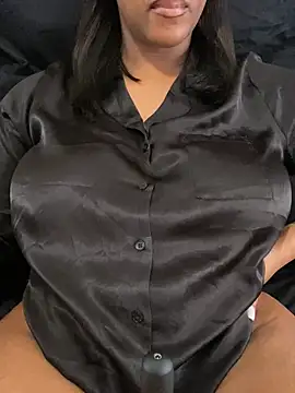 Snapshot of Sipsdoll chatting on July 2026 11:23:02 AM Sipsdoll online show from July 2026 11:23:02 AM