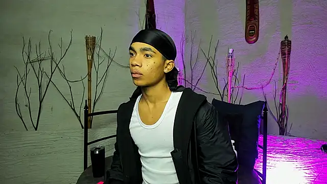 AlanCutee online show from February 2026 01:36:02 PM