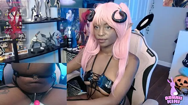 Snapshot of bunniikimi chatting on July 2026 01:02:02 PM bunniikimi online show from July 2026 01:02:02 PM