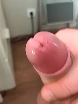 TobyDick13 online show from September 2025 06:35:01 AM