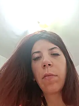 Anayssa  online show from February 2026 07:21:02 PM