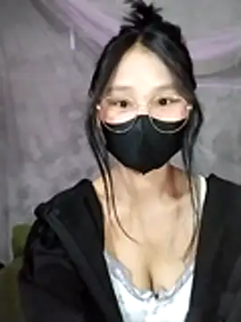 saronla 03 online show from November 2025 02:24:01 AM