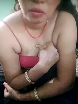 Snapshot of Chandrakanta-Devi chatting on October 2025 04:38:01 AM Chandrakanta-Devi online show from October 2025 04:38:01 AM