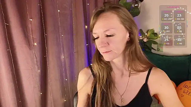 Snapshot of Jesica_mooon chatting on November 2025 01:26:01 AM Jesica mooon online show from November 2025 01:26:01 AM