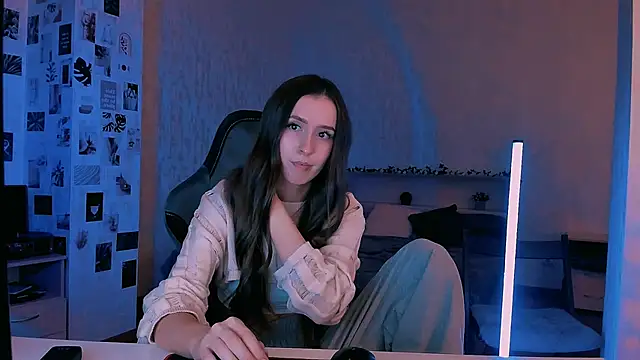 yourrdanceteacher online show from September 2025 07:30:01 PM