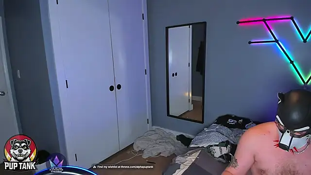 Snapshot of puptank chatting on November 2025 07:52:01 AM puptank online show from November 2025 07:52:01 AM