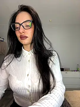 kaonasssiii online show from October 2025 06:26:02 PM