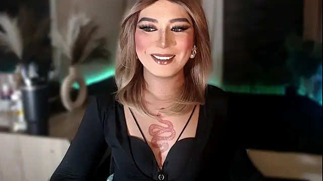 mslilly croft online show from February 2026 04:17:01 PM