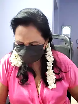 mallu-lover online show from September 2025 02:19:01 PM