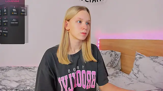  Gentle Angel Melissa  online show from December 2025 09:02:01 PM