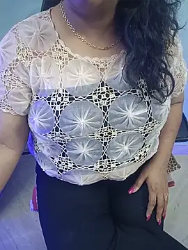 Snapshot of Bhabhiji1 chatting on May 2026 06:09:01 PM Bhabhiji1 online show from May 2026 06:09:01 PM