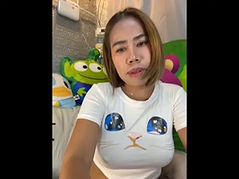 Kath C online show from November 2025 08:15:01 AM