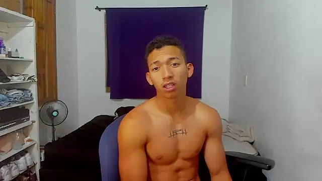 JuanchiT66 online show from October 2025 09:24:01 PM