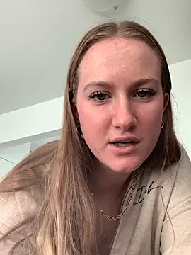 Snapshot of myasecrets chatting on November 2025 05:01:02 PM myasecrets online show from November 2025 05:01:02 PM