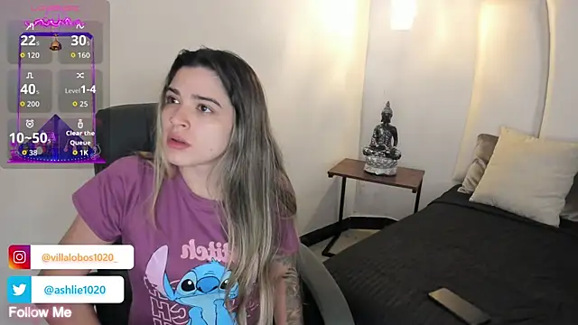 MiaVillalobos online show from October 2025 11:55:02 AM