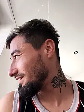 Snapshot of Negrila25 chatting on February 2026 10:36:01 AM Negrila25 online show from February 2026 10:36:01 AM