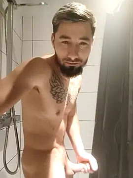 Snapshot of Negrila25 chatting on February 2026 02:35:01 PM Negrila25 online show from February 2026 02:35:01 PM