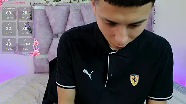 lana and liam  online show from November 2025 09:34:02 AM