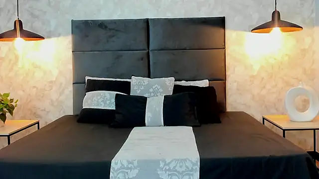 Snapshot of RaphaelDufort chatting on October 2025 11:57:01 PM RaphaelDufort online show from October 2025 11:57:01 PM