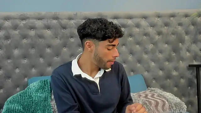 Snapshot of RaphaelDufort chatting on October 2025 05:46:02 PM RaphaelDufort online show from October 2025 05:46:02 PM