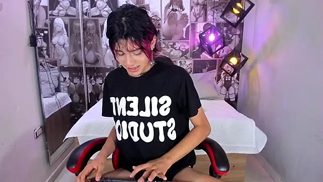 Dan Copers online show from November 2025 11:05:01 PM