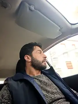 alex10alexx online show from April 2026 02:50:01 PM