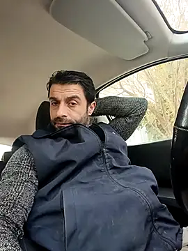 alex10alexx online show from April 2026 06:19:01 AM