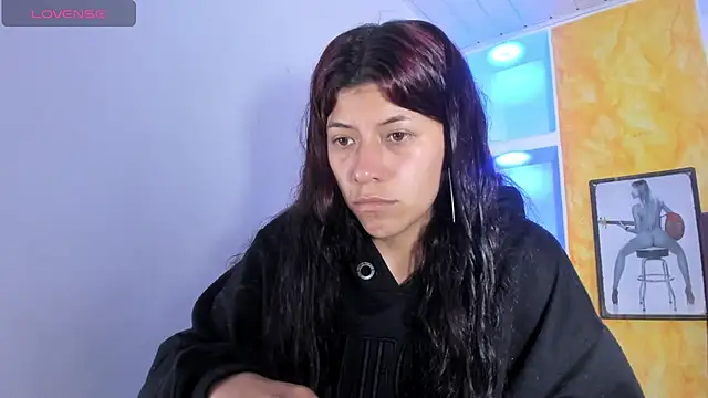 Raven Rouge  online show from January 2026 08:12:02 PM