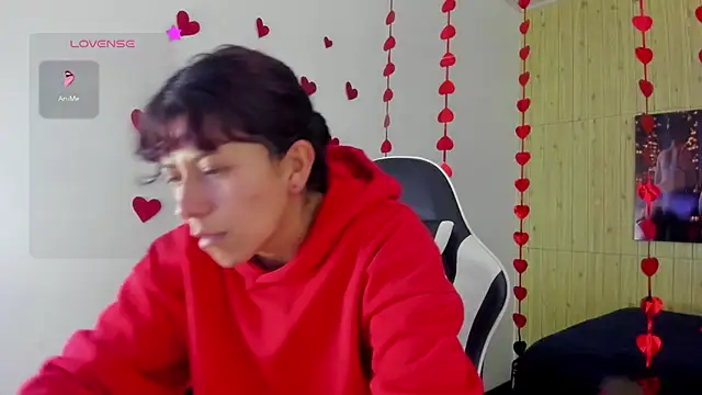 Raven Rouge  online show from February 2026 09:56:02 PM