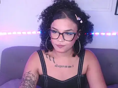 Snapshot of Darkflama1 chatting on February 2026 11:10:01 PM Darkflama1 online show from February 2026 11:10:01 PM