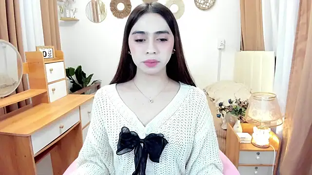 joyfulmartinaa online show from October 2025 05:13:02 PM