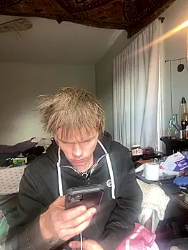 XanderOzzz online show from January 2026 06:12:02 PM