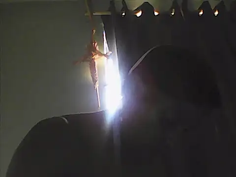 XaviGomez-87 online show from September 2025 08:56:02 PM