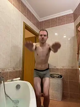 Snapshot of Skinny0150 chatting on February 2026 09:31:01 PM Skinny0150 online show from February 2026 09:31:01 PM