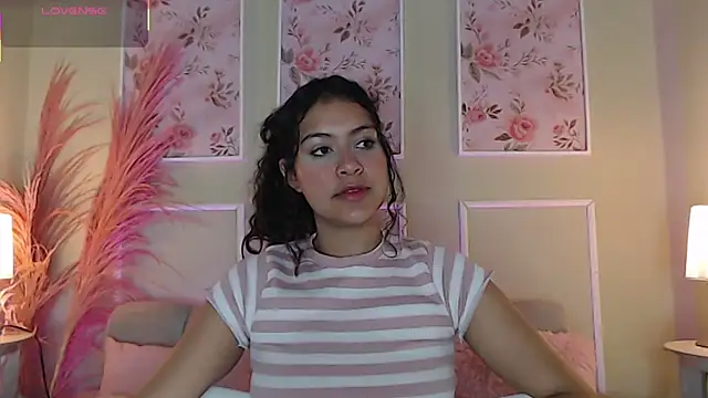 CurlyDani online show from September 2025 12:15:02 PM