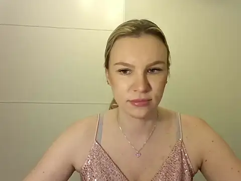 Snapshot of SadieBrilliance chatting on October 2025 06:08:01 PM SadieBrilliance online show from October 2025 06:08:01 PM