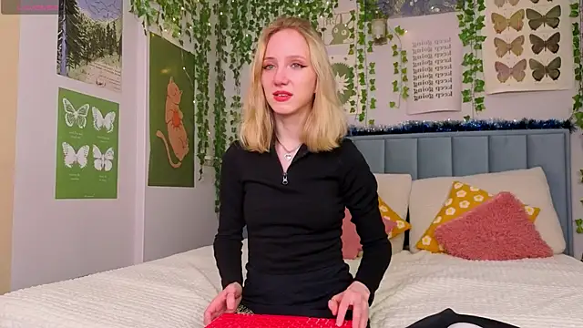 EmmaNovak online show from January 2026 11:46:02 AM