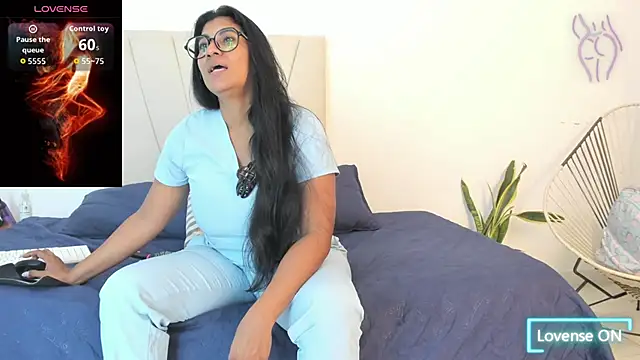  Miaa khalifa  online show from September 2025 11:44:02 AM