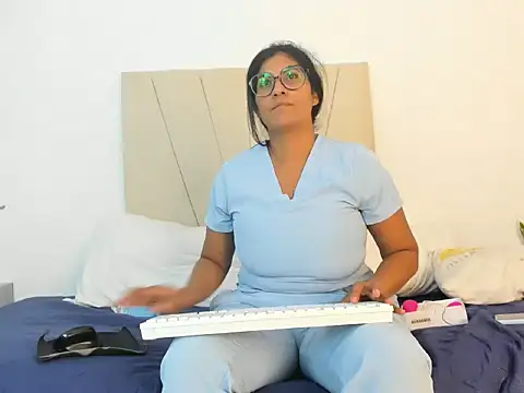  Miaa khalifa  online show from October 2025 12:13:02 PM