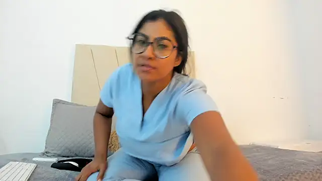  Miaa khalifa  online show from November 2025 12:37:02 PM