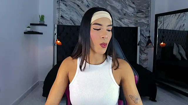 Snapshot of kitty_collins_ chatting on June 2026 11:56:02 AM kitty collins online show from June 2026 11:56:02 AM
