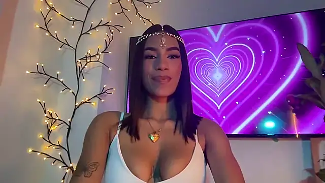 kitty collins  online show from July 2026 05:38:01 AM