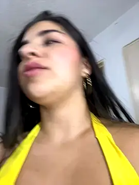 Isaa-Sweet online show from October 2025 02:39:02 AM