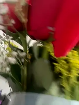 Isaa-Sweet online show from October 2025 07:32:02 PM