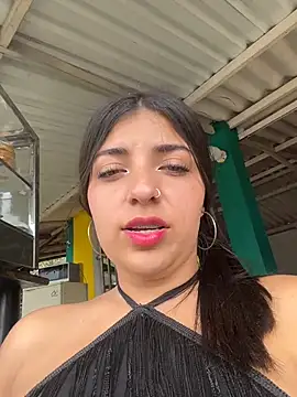 Isaa-Sweet online show from December 2025 06:26:01 PM