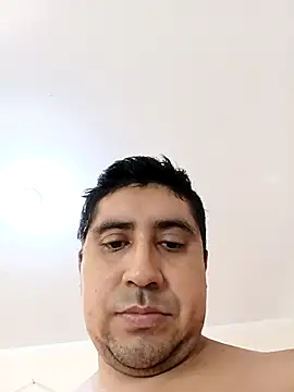 Snapshot of AntonioFit chatting on April 2026 06:42:01 PM AntonioFit online show from April 2026 06:42:01 PM
