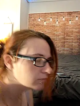 queenpeaches121 online show from November 2025 12:41:01 AM